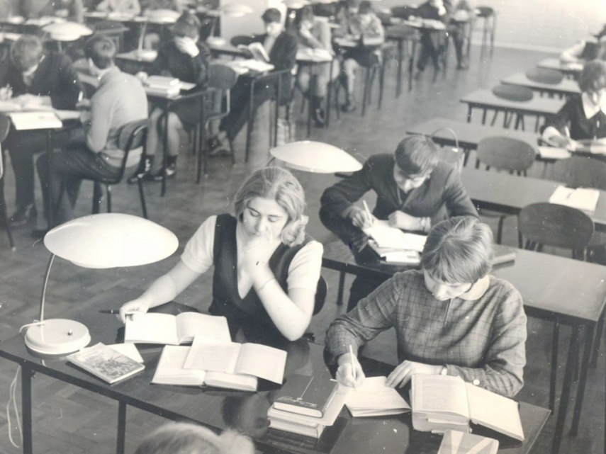 50 лет назад библиотека стала новоселом